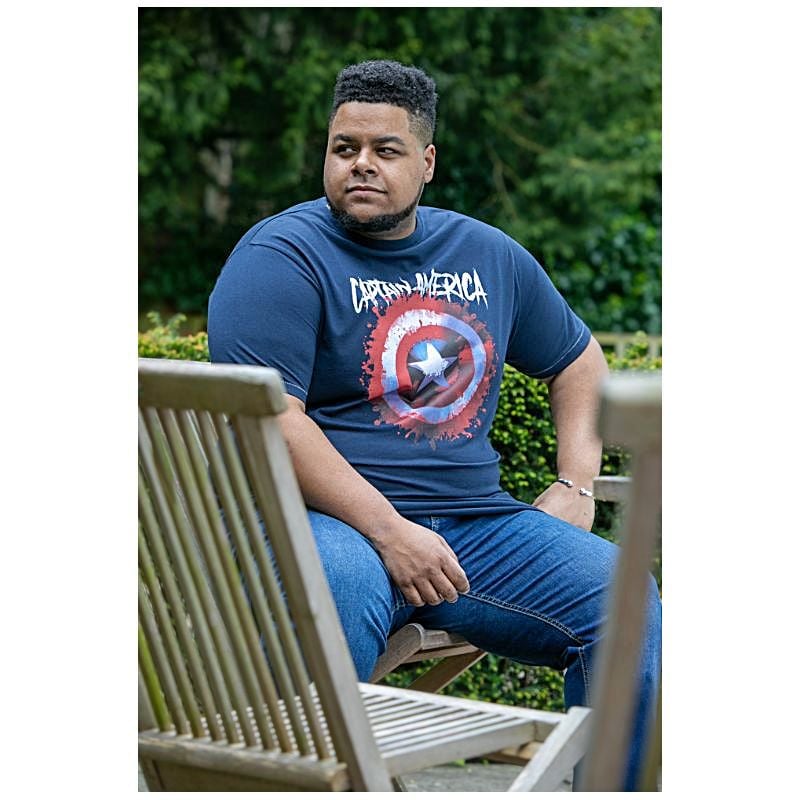 D555 ROGERS OFFICIAL MARVEL TEE SHIRT CAPTAIN AMERICA NAVY